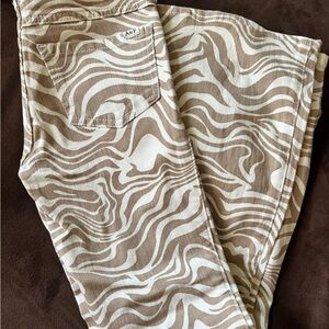 Girls size 7/8 Abercrombie Flare jeans